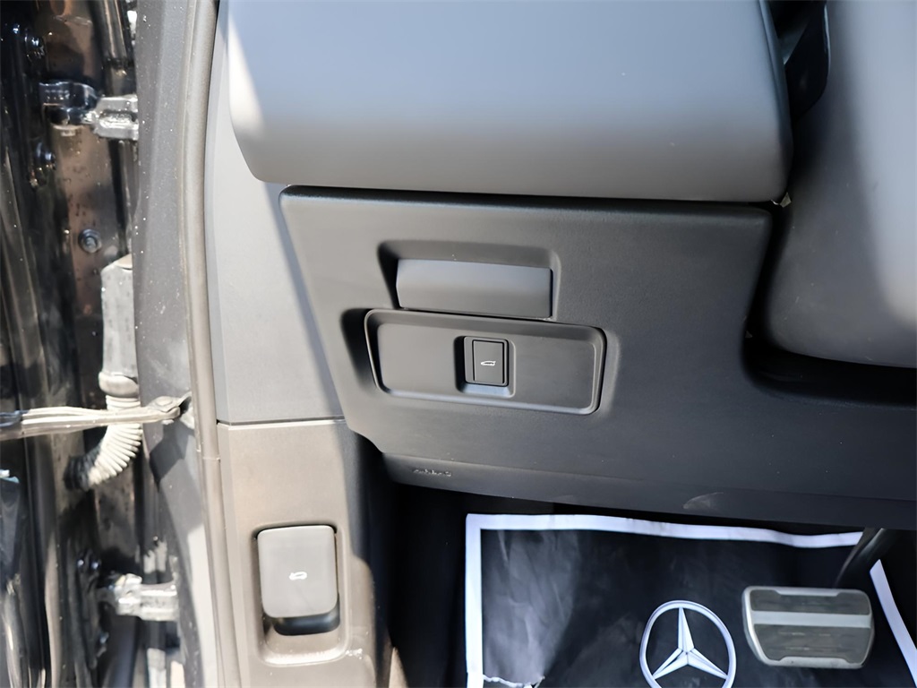 2024 Land Rover Range Rover Evoque Dynamic SE photo 26