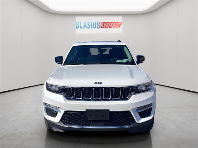 2023 Jeep Cherokee 4xe photo 8