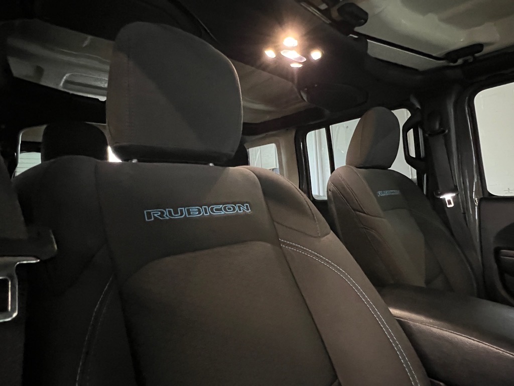 2023 Jeep Wrangler Rubicon 4xe photo 21