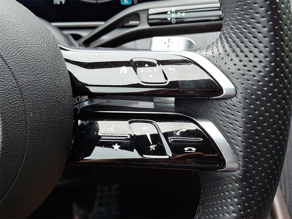 2023 Mercedes Benz C 300 4MATIC Sedan photo 18