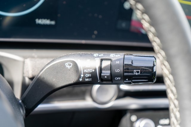 2025 Hyundai Tucson Hybrid Limited photo 24