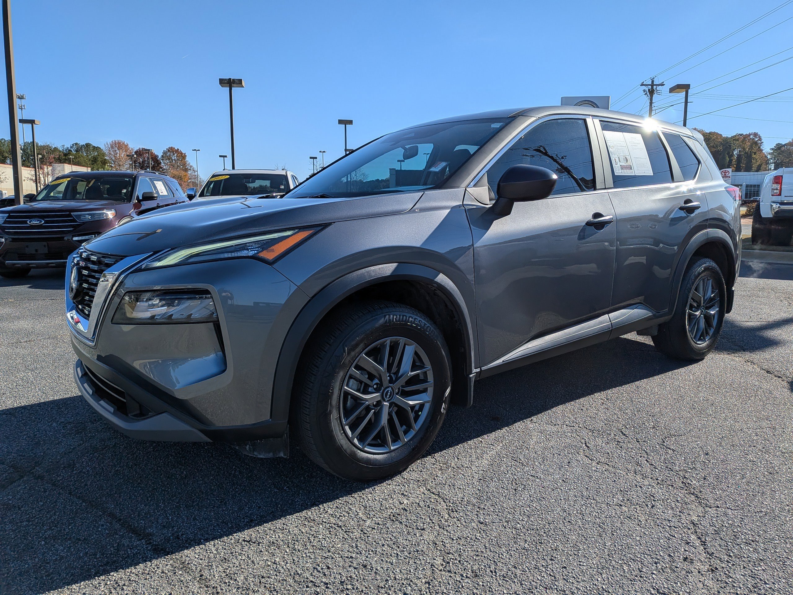 2023 Nissan Rogue S photo 4