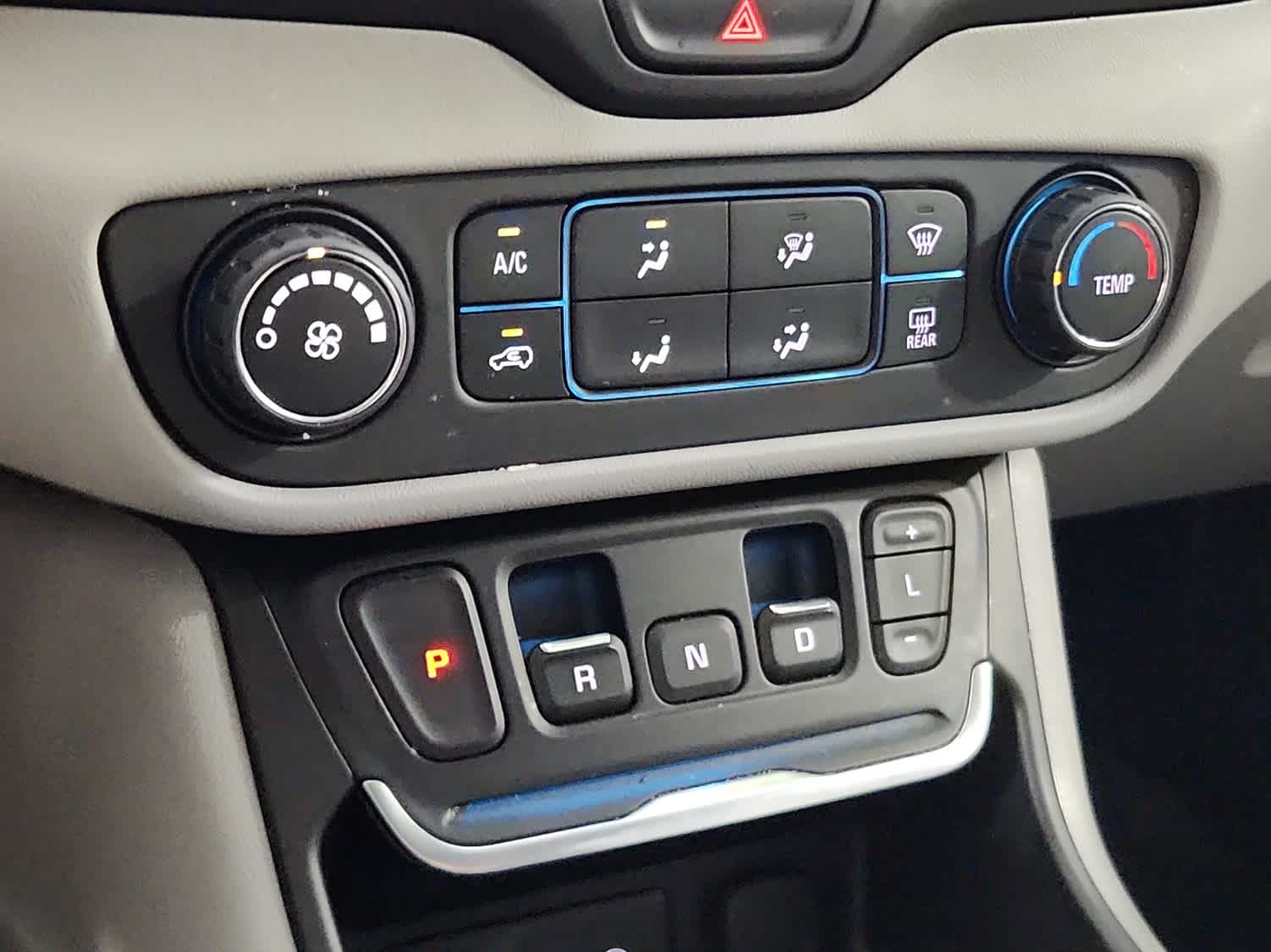 2020 Gmc Terrain SLE photo 12