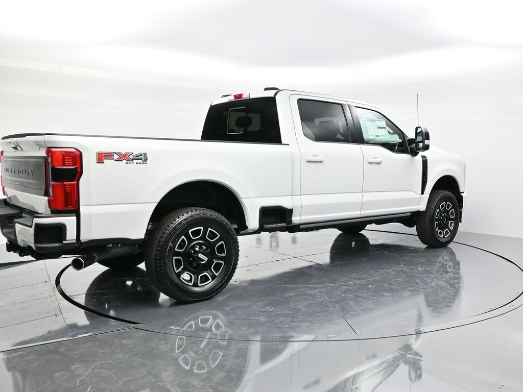 2026 Ford F-250 Platinum photo 5