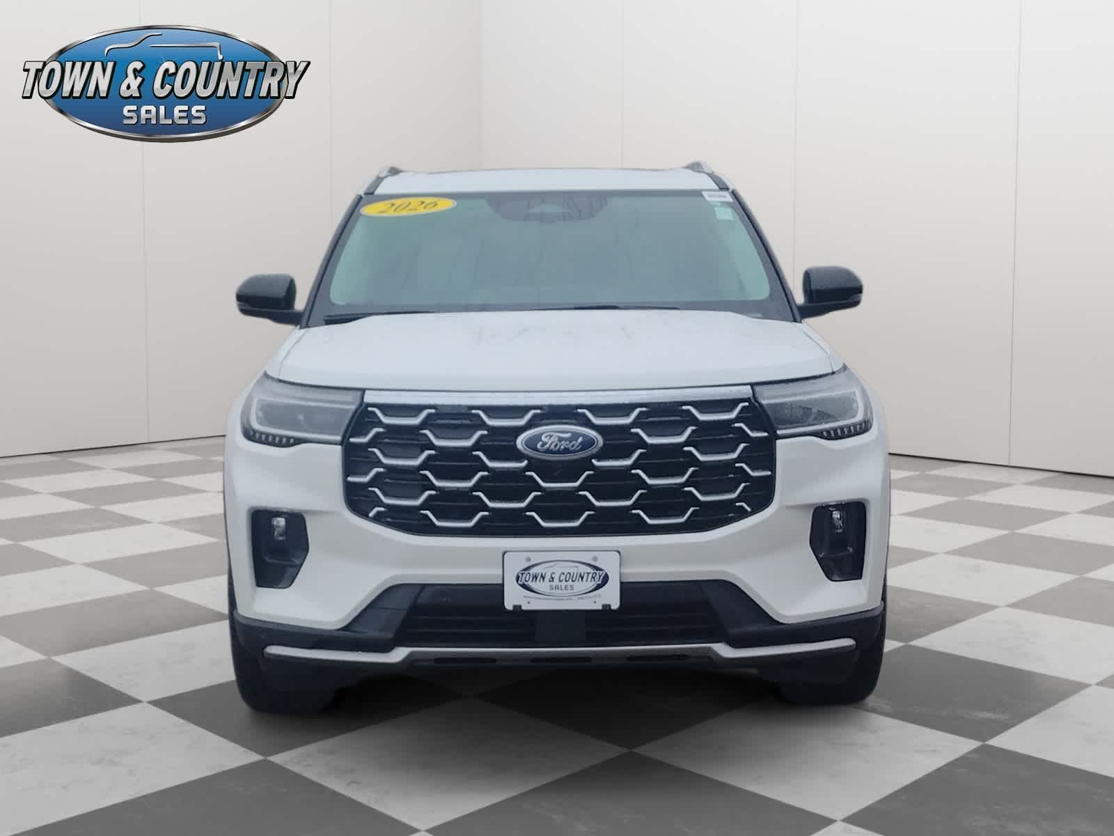 2026 Ford Explorer Platinum photo 2