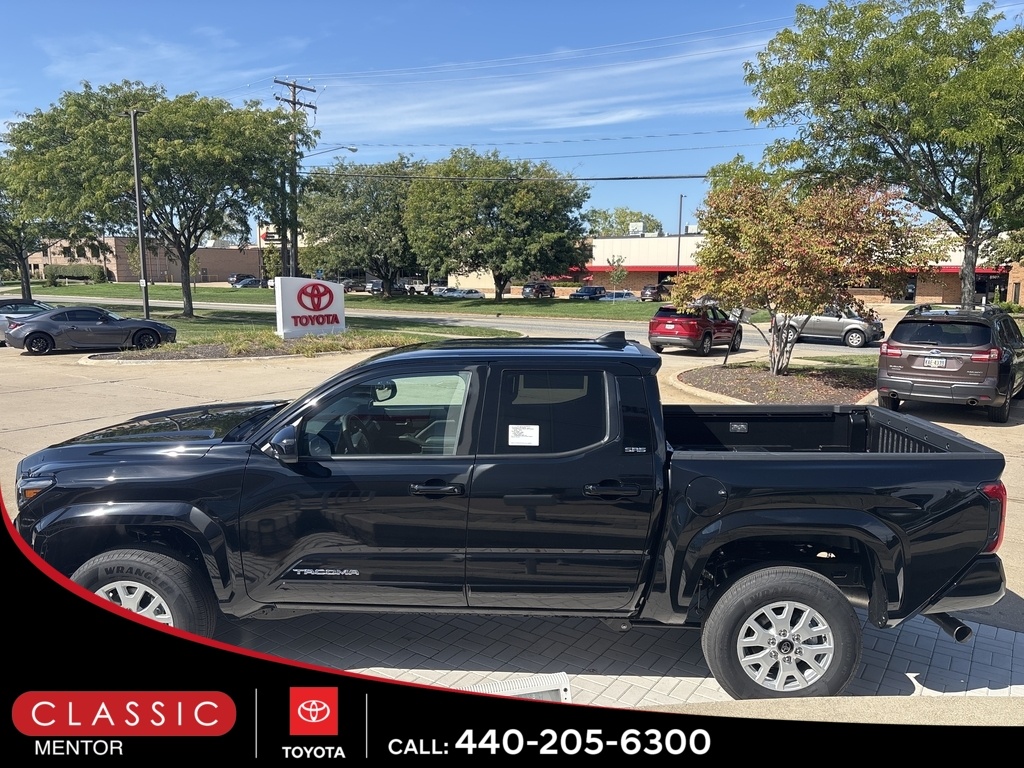 2025 Toyota Tacoma SR5 4x4 Double Cab photo 2