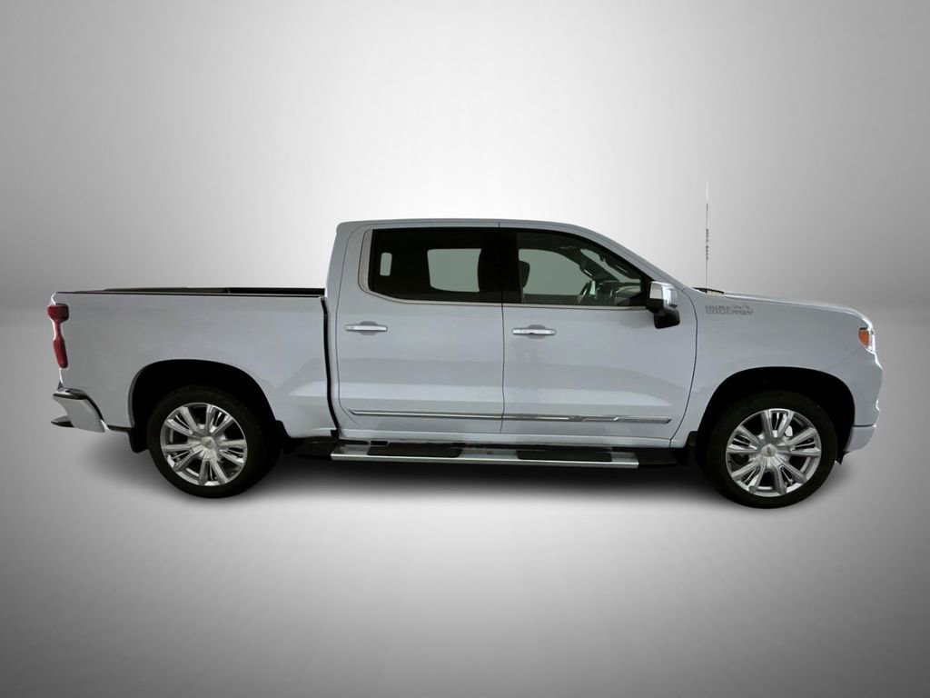2026 Chevrolet Silverado 1500 High Country photo 4