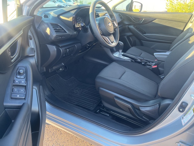 2023 Subaru Impreza Base photo 16