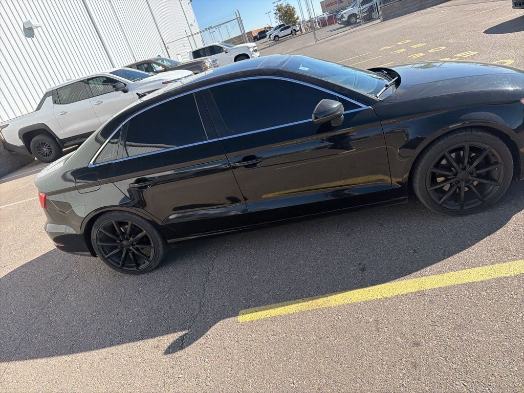 2015 Audi A3 1.8T Premium photo 4