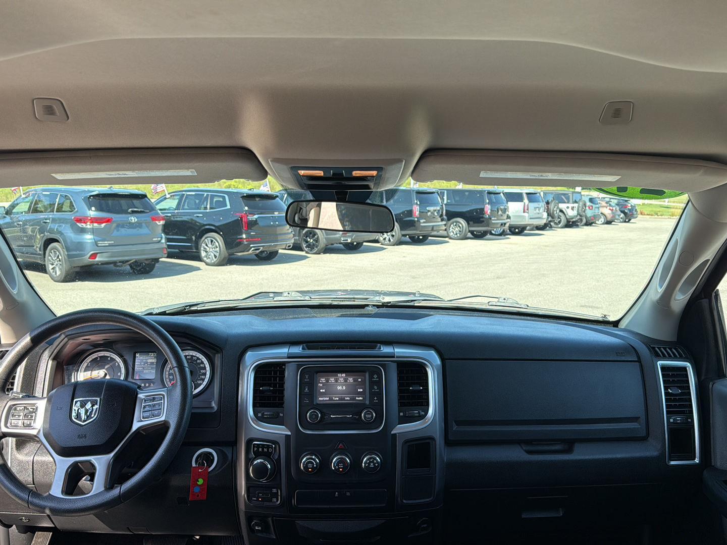 2021 Ram 1500 Classic SLT photo 32