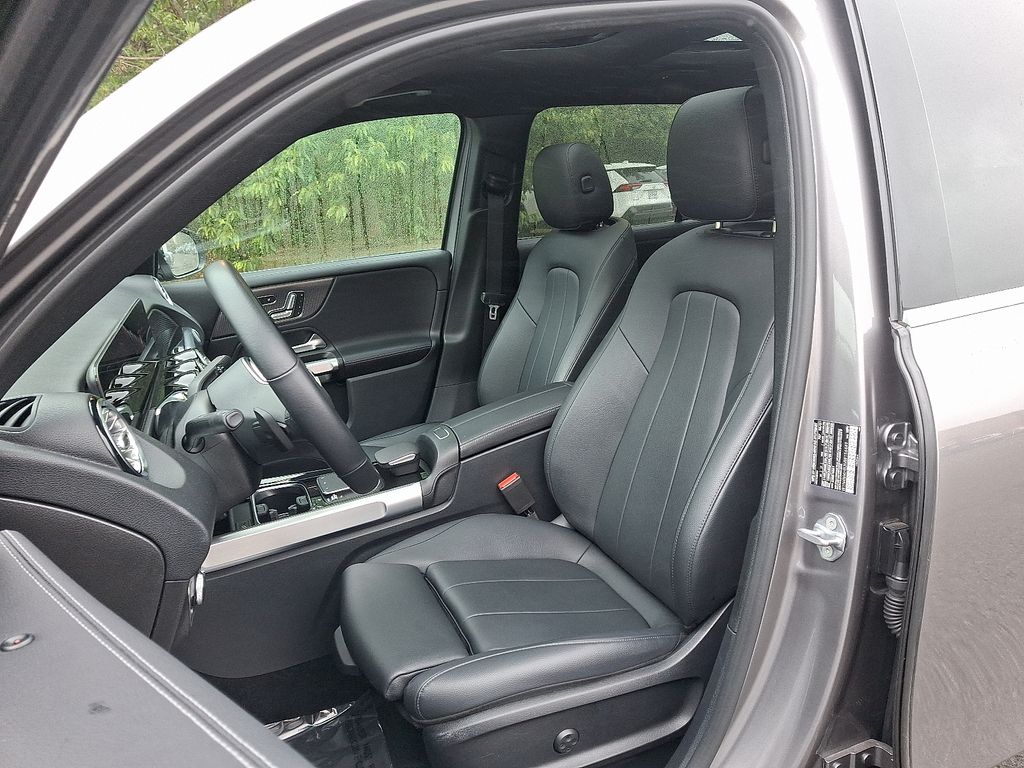 2021 Mercedes Benz GLB 250 4MATIC photo 13