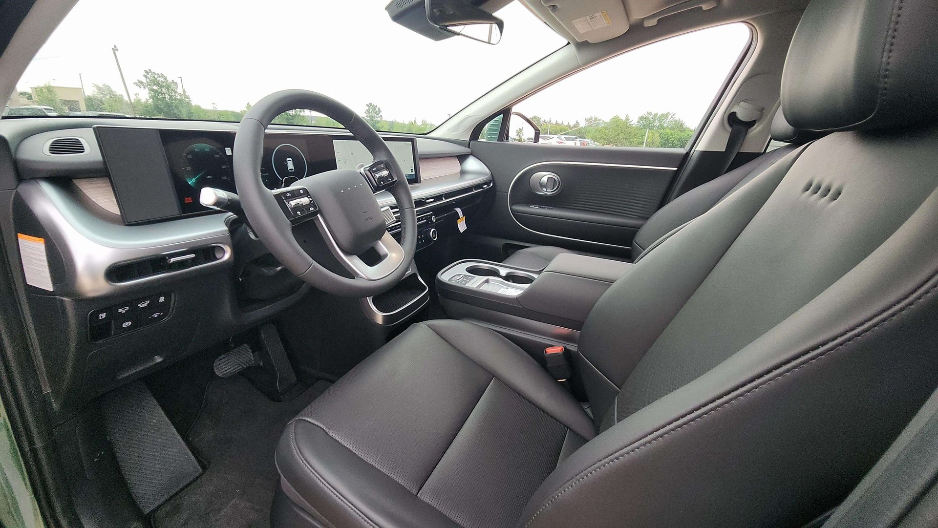 2026 Hyundai Ioniq SEL photo 14