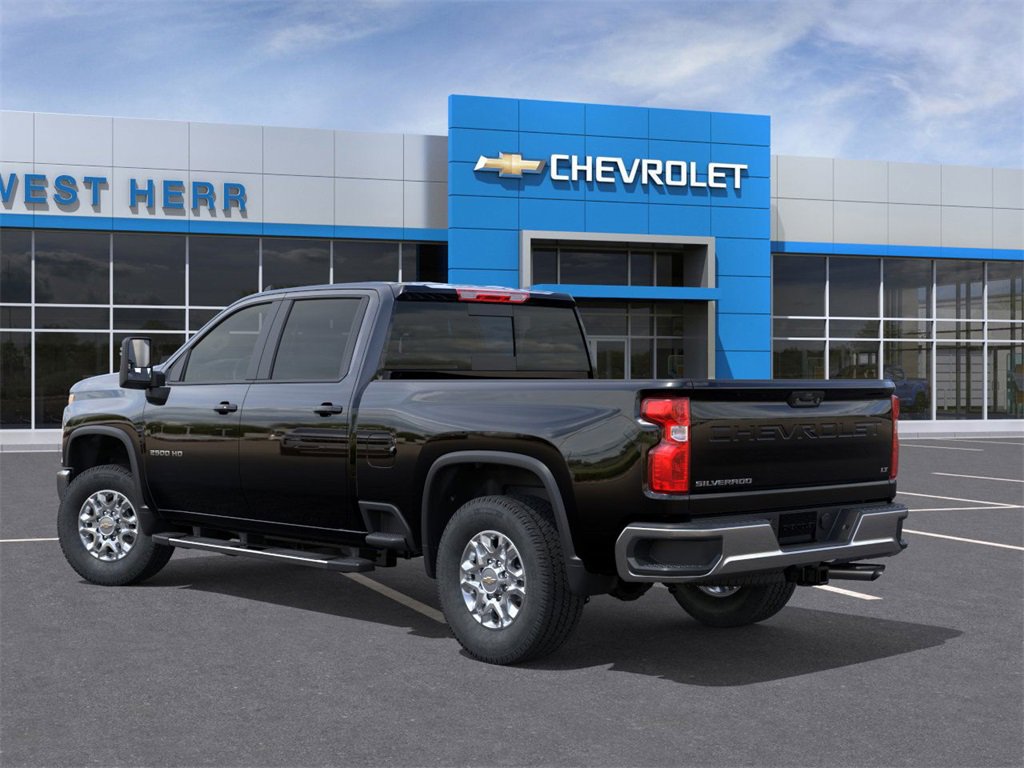 2026 Chevrolet Silverado 2500HD LT photo 3