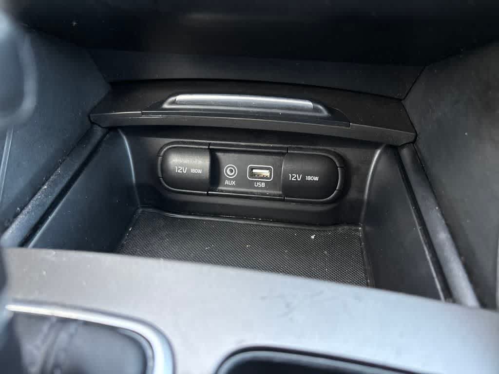 2020 Kia Optima LX photo 18