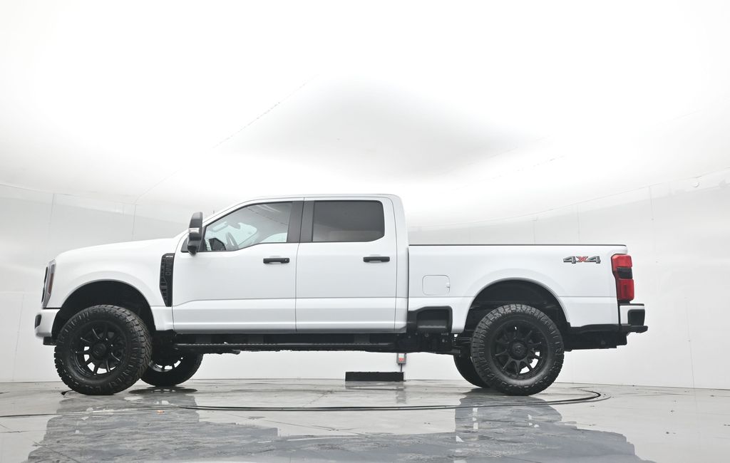 2025 Ford F-250 photo 47