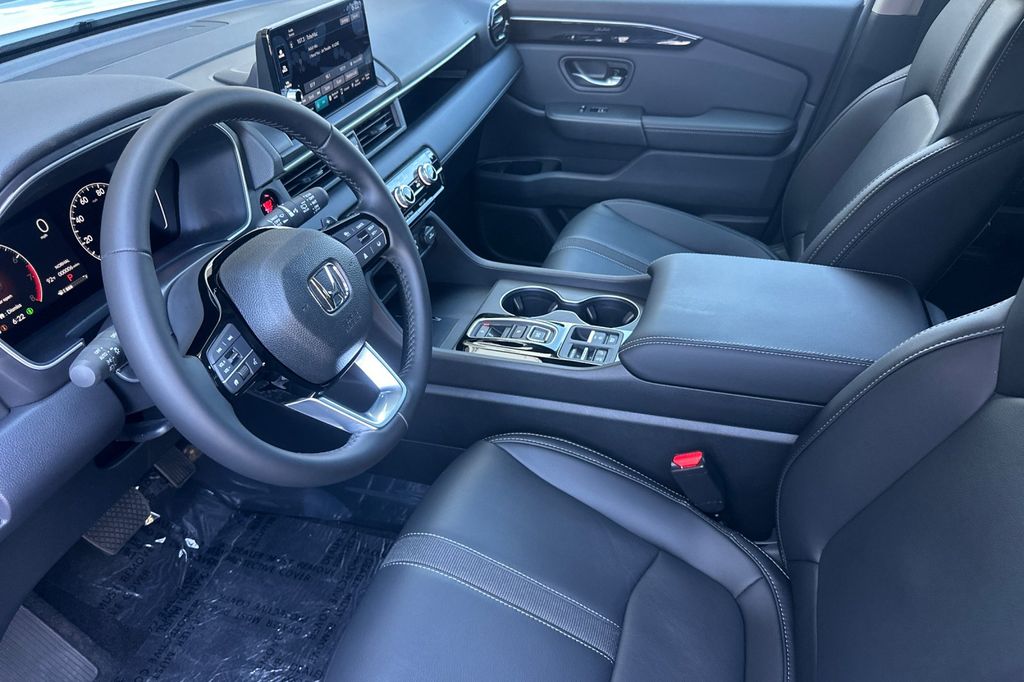 2025 Honda Pilot EX-L photo 9