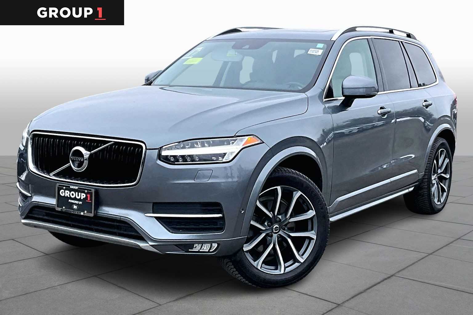 2017 Volvo XC90 Momentum