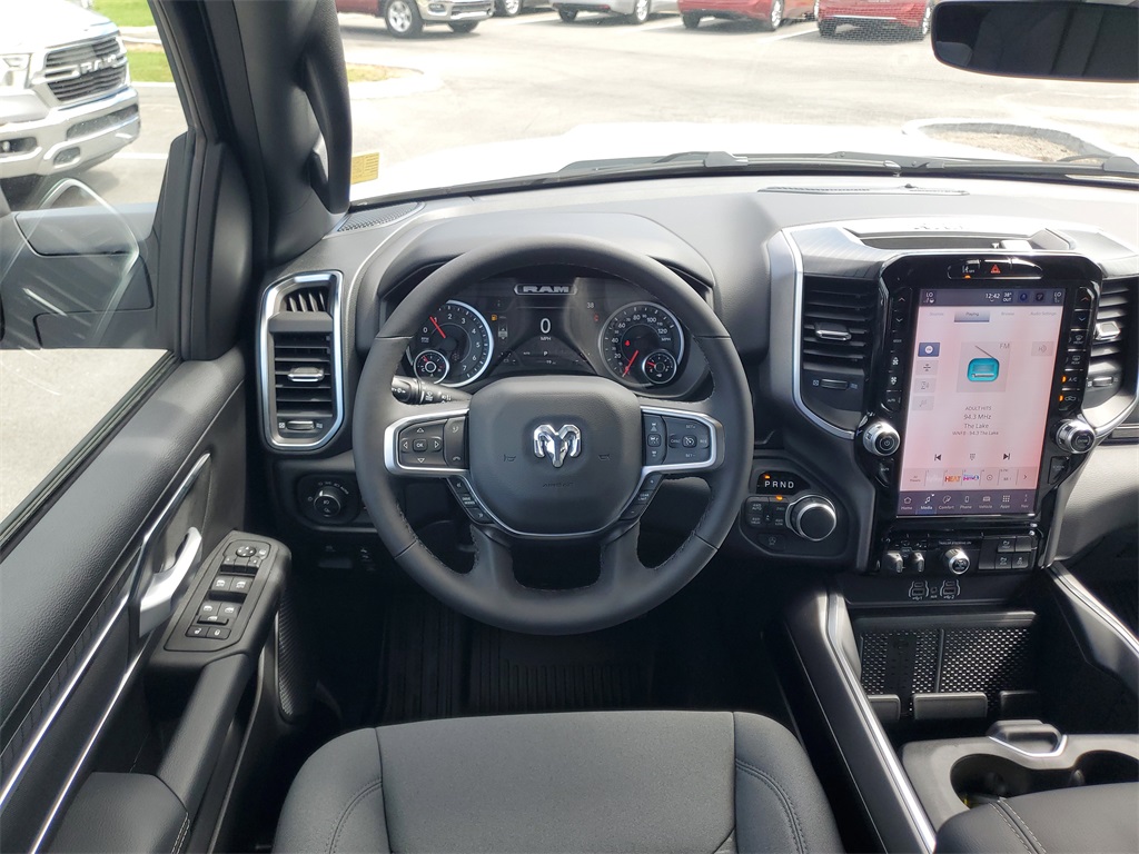 2025 Ram 1500 Big Horn Lone Star photo 19
