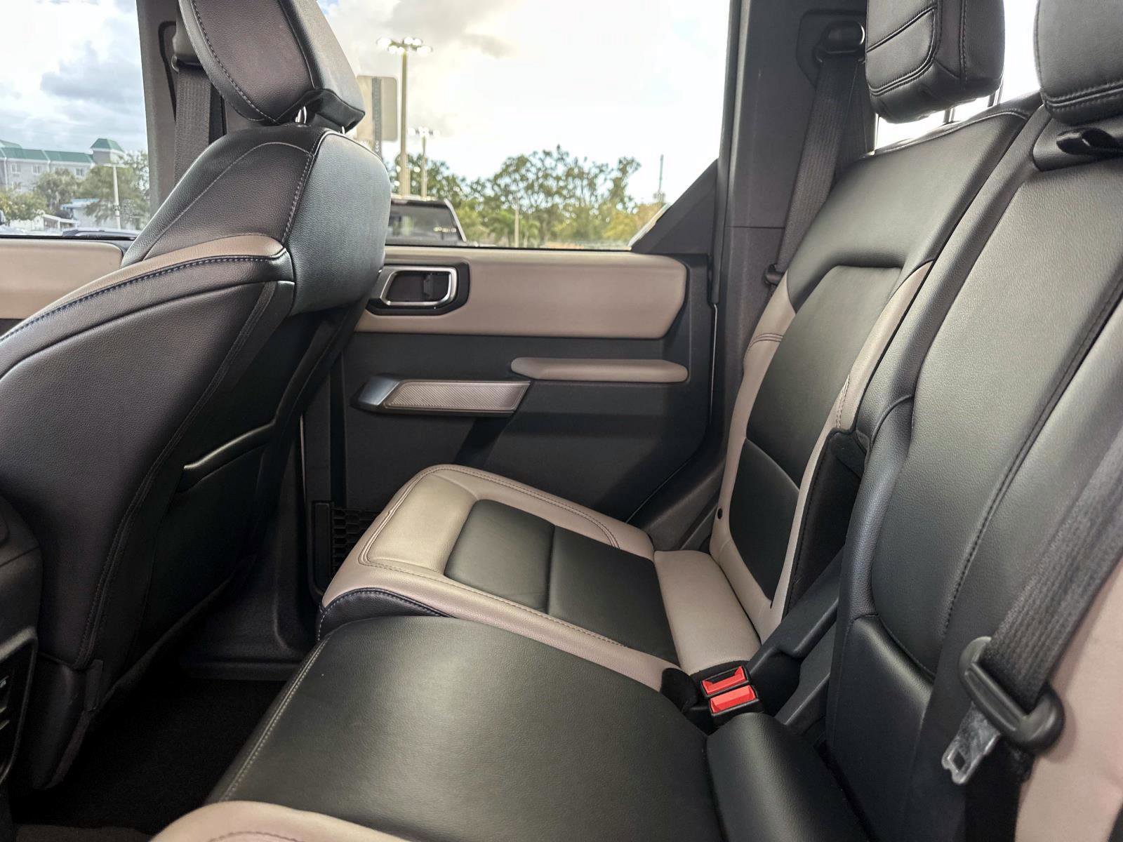 2022 Ford Bronco Wildtrak photo 12