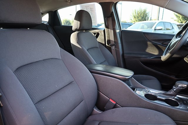 2022 Chevrolet Malibu 1LT photo 24