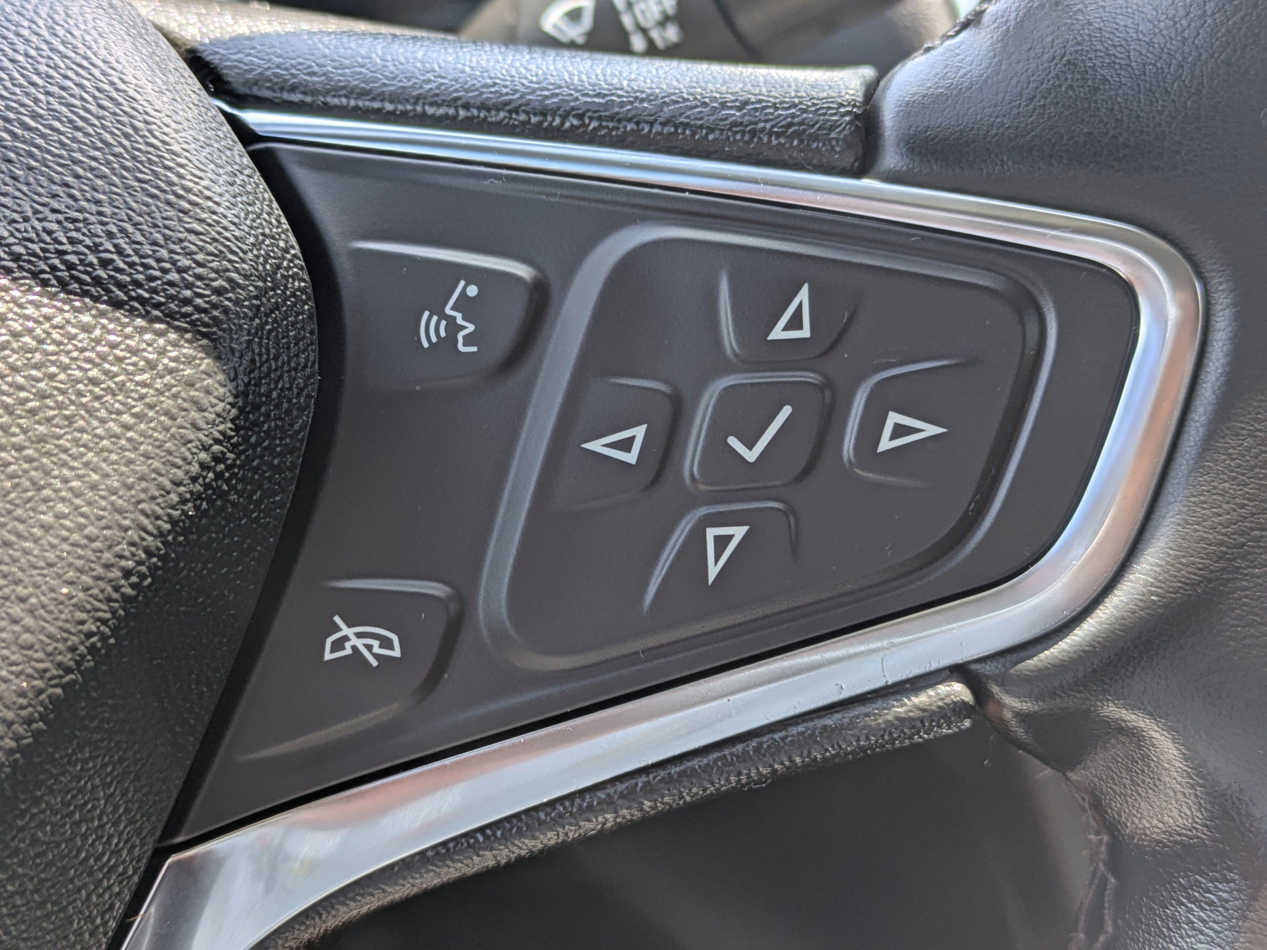 2024 Chevrolet Equinox LT photo 26