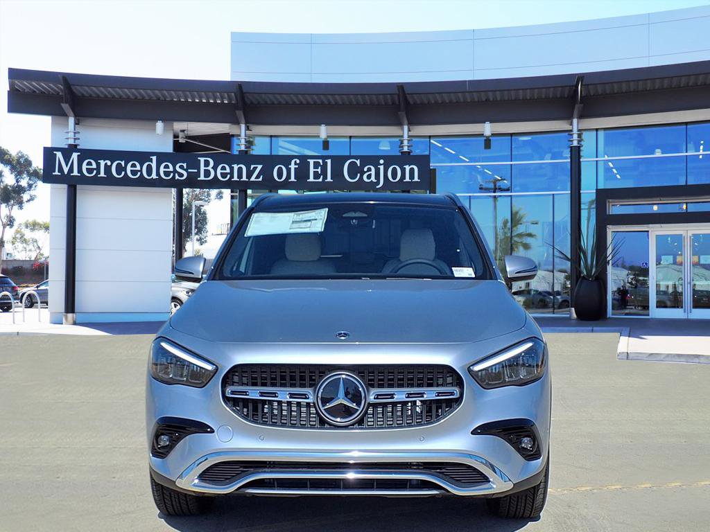 2026 Mercedes Benz GLA 250 photo 2