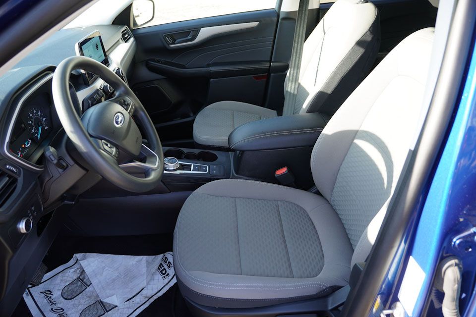2022 Ford Escape SE photo 4