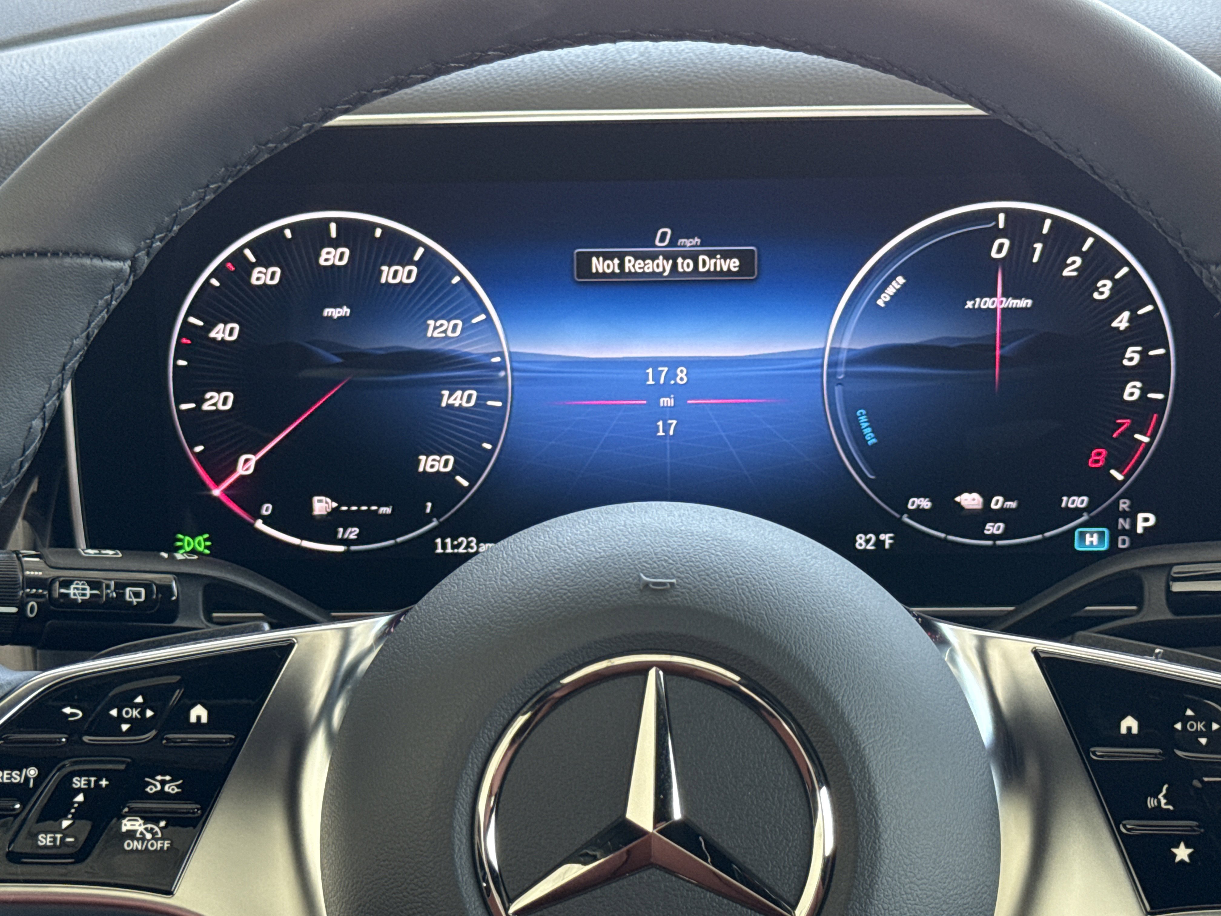 2026 Mercedes Benz GLC 350e 4MATIC photo 5