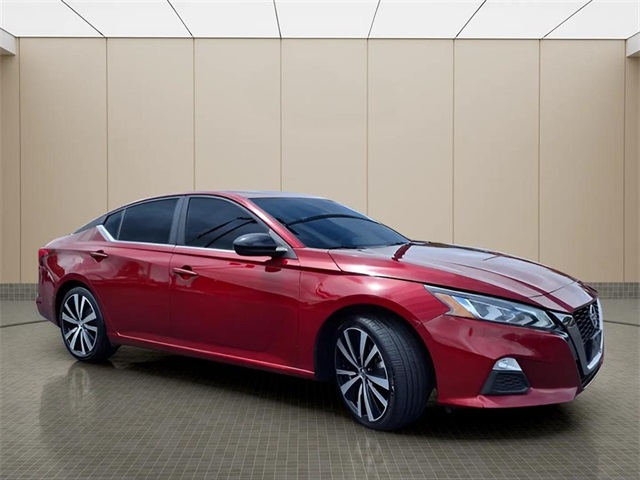 2021 Nissan Altima 2.5 SR photo 18