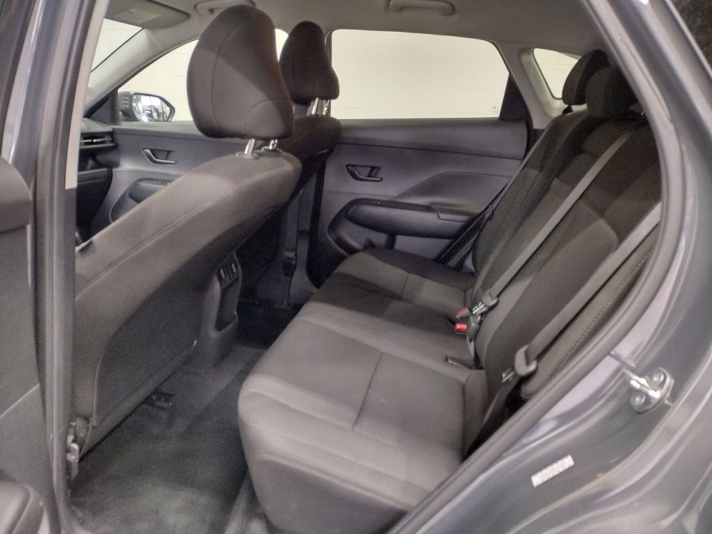 2024 Hyundai Kona SEL photo 21