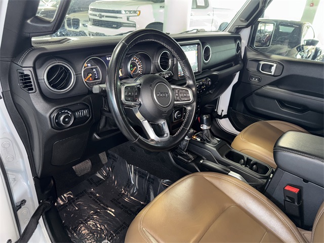 2020 Jeep Wrangler Unlimited Sahara photo 18