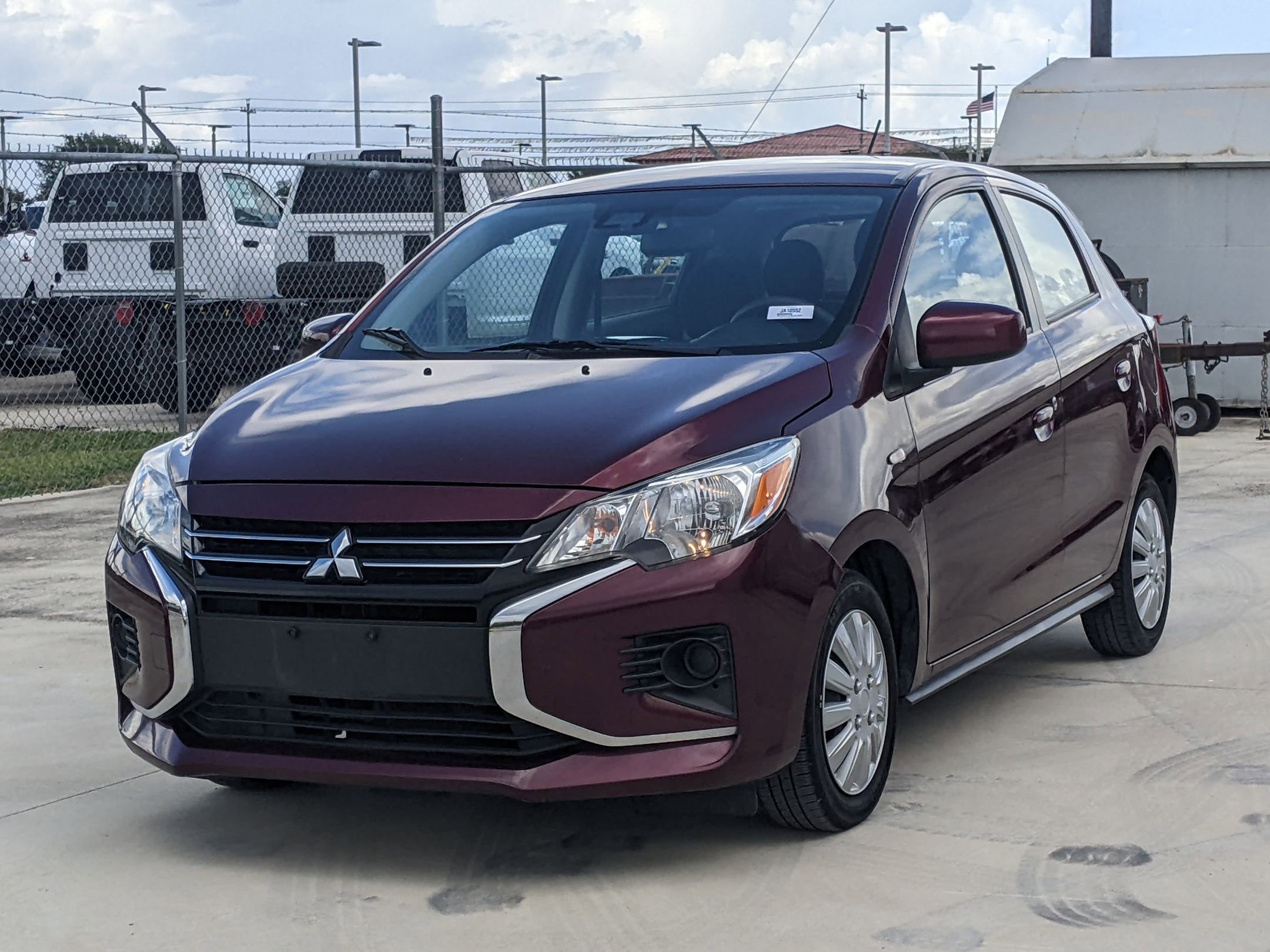 2021 Mitsubishi Mirage ES photo 7