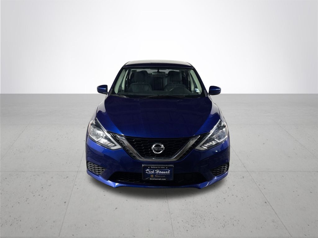 2018 Nissan Sentra SV photo 3