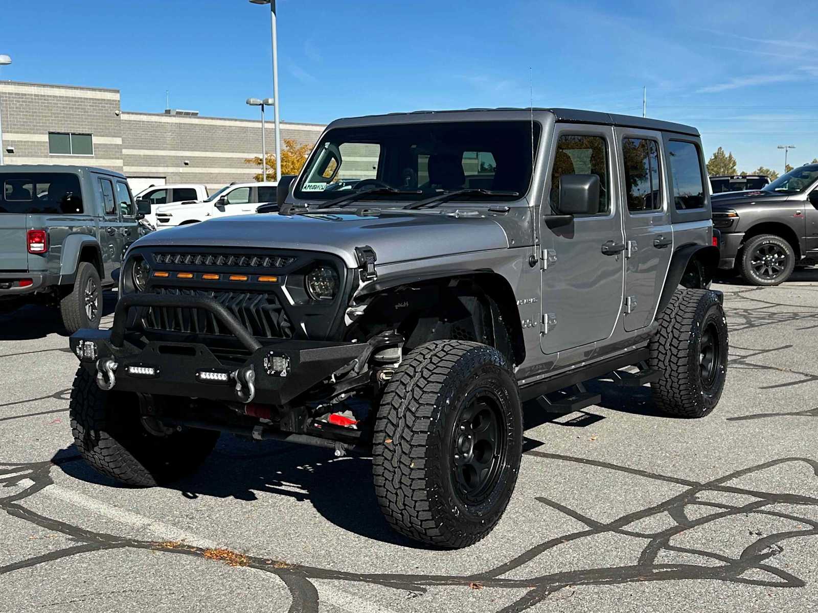 2019 Jeep Wrangler Unlimited Sahara's photo