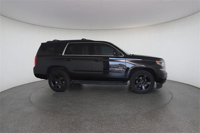 2017 Chevrolet Tahoe LT photo 23