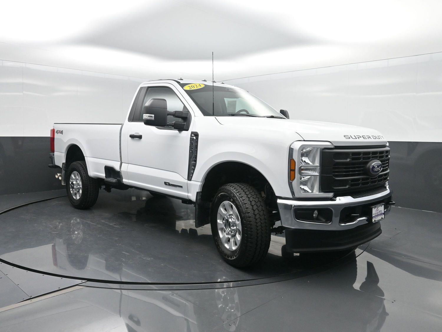 2024 Ford F-350 XL photo 4
