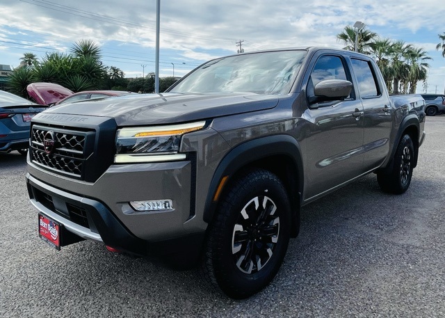 2024 Nissan Frontier PRO-X photo 3