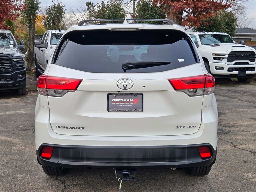 2018 Toyota Highlander XLE photo 4