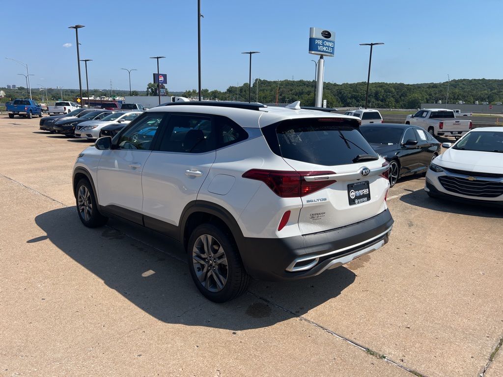 2021 Kia Seltos S photo 4