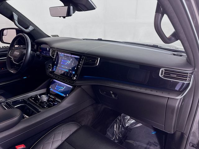 2023 Jeep Wagoneer L Series III Obsidian photo 29