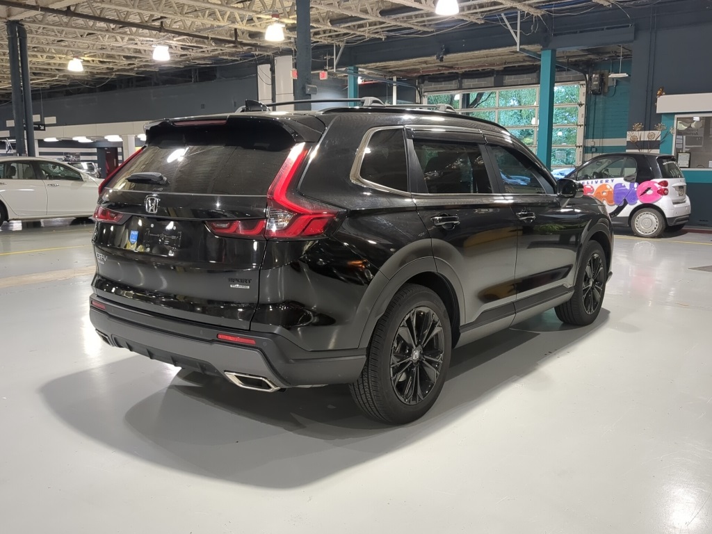2024 Honda CR-V Hybrid Sport Touring photo 4