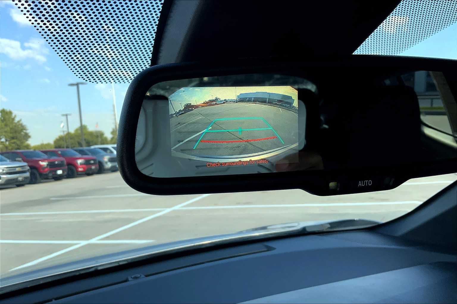 2018 Toyota C-HR XLE Premium photo 26
