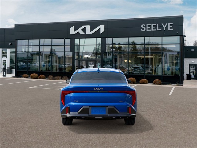 2025 Kia K4 GT-Line photo 3