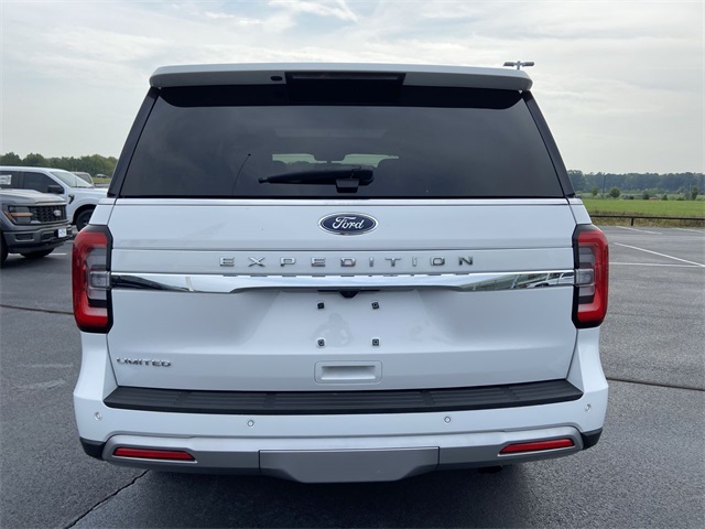 2023 Ford Expedition Limited photo 16