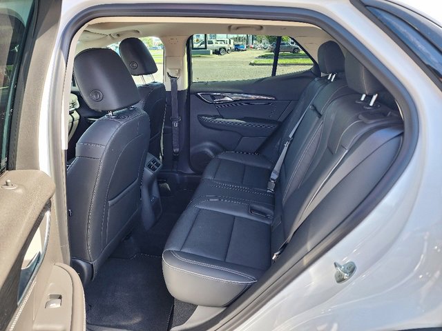2021 Buick Envision Essence photo 25