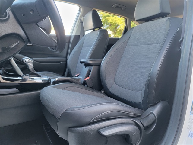 2023 Kia Seltos S photo 13
