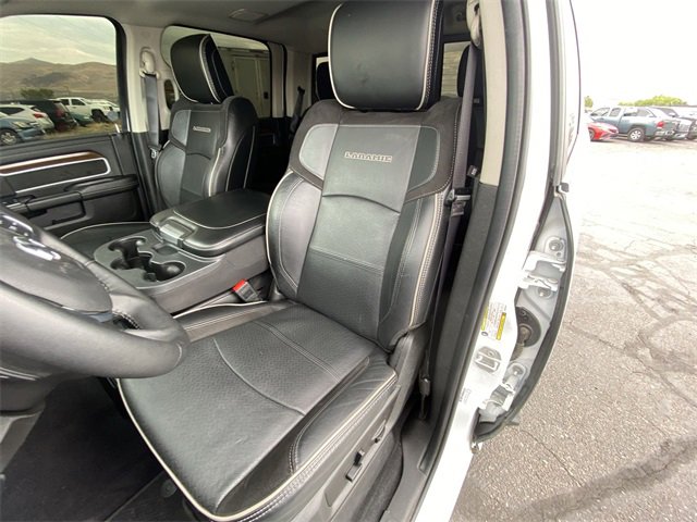 2024 Ram 2500 Laramie photo 3