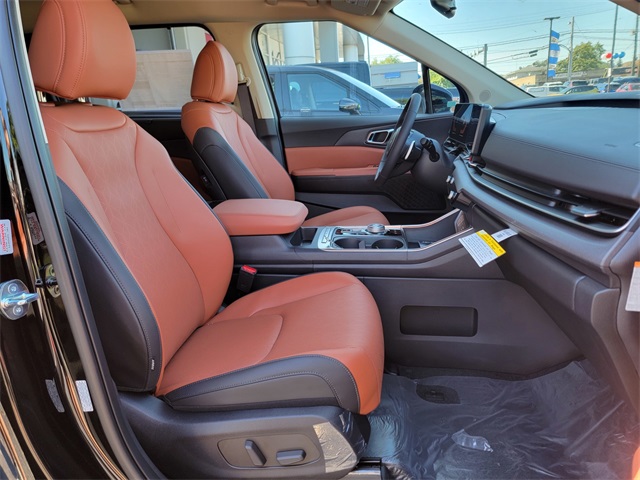 2026 Kia Carnival EX photo 16