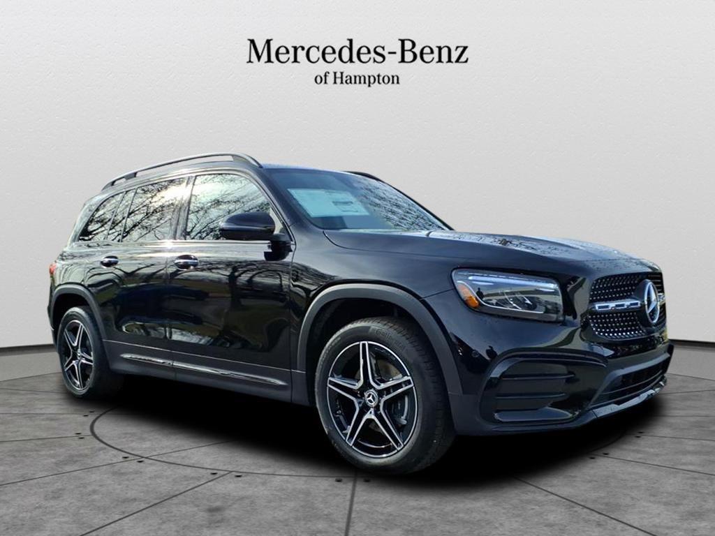 2026 Mercedes-Benz GLB GLB 250's photo