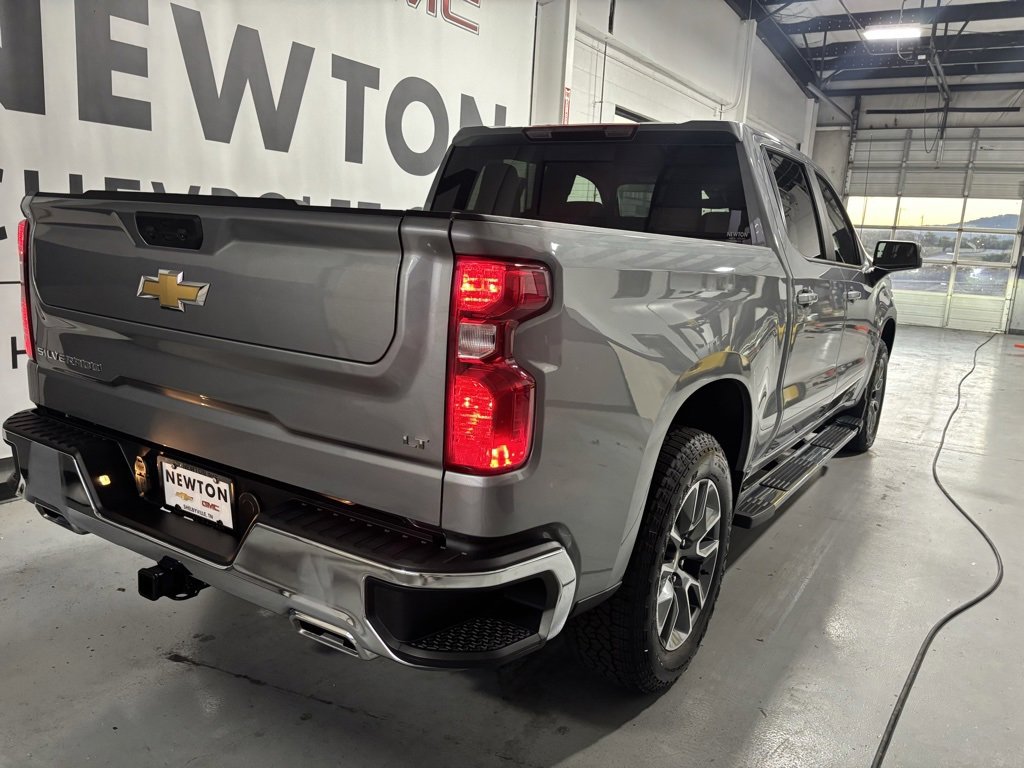 2026 Chevrolet Silverado 1500 LT photo 25